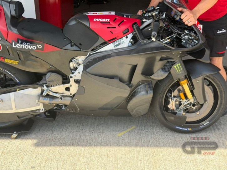 Το ένα από τα δύο νέα φέρινγκ της Ducati, το άλλο στην κύρια φωτογρφία του άρθρου!